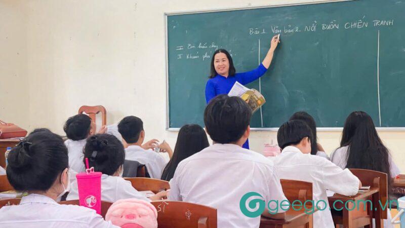Tóm tắt các tác phẩm văn học lớp 9 nổi bật