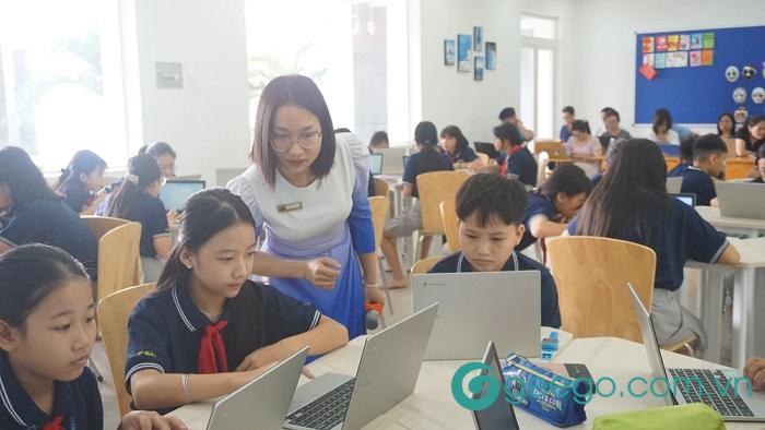 sinh-vien-hoan-tra-hoc-phi-trong-truong-hop-nao